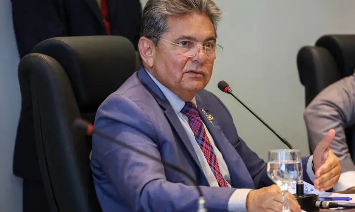 Casa do presidente da ALPB, Adriano Galdino, é assaltada em Pocinhos