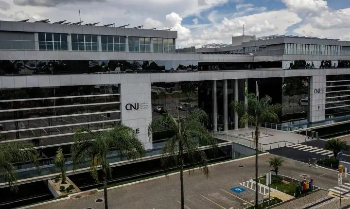 Cnsp e Conselho Nacional de Justiça aprovam fim da aposentadoria compulsória para juízes