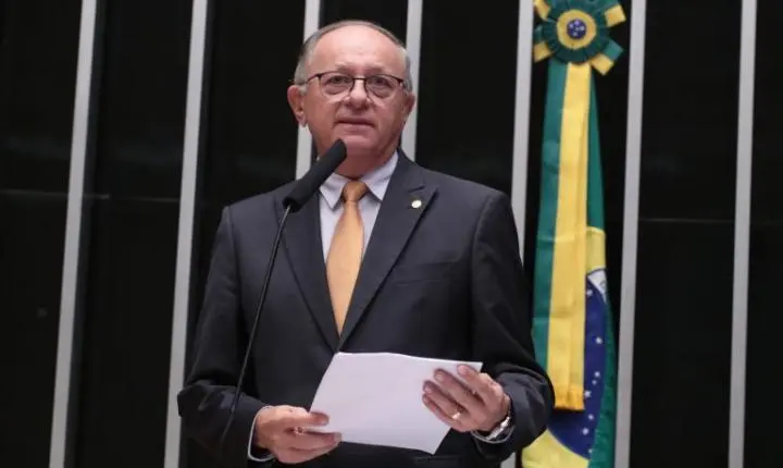Câmara aprova inclusão de pessoas com deficiência na gestão de riscos e desastres
