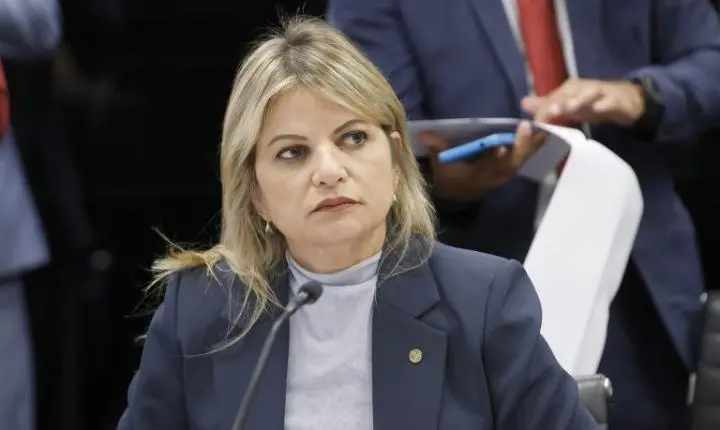 Projeto que cria programa de capacitação sobre direitos da mulher é aprovado por comissão
