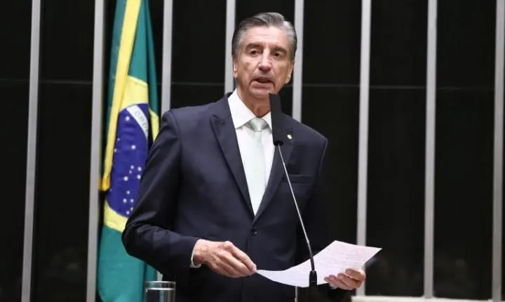 Comissão da Câmara aprova suspensão do Fies em calamidades públicas