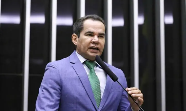 CCJ aprova verba para qualificação profissional de pessoas com deficiência no setor cultural