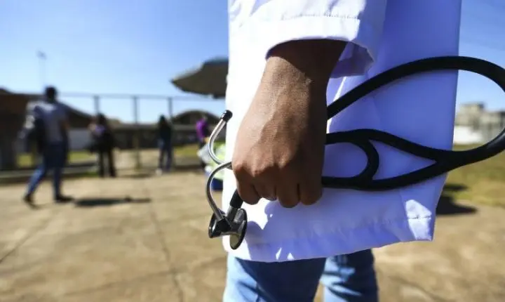 Comissão mista pode votar Medida Provisória sobre exame de medicina nesta quinta
