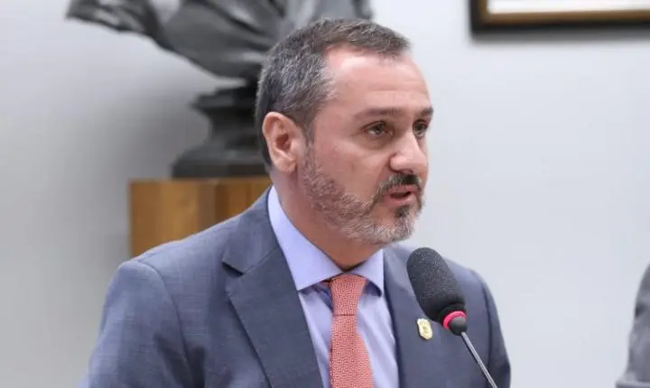 Comissão da Câmara ouve diretor da Polícia Federal sobre cooperação internacional e o caso Alexandre Ramagem