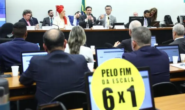 Comissão sobre escala 6x1 ouve sindicatos e movimentos sociais nesta terça-feira
