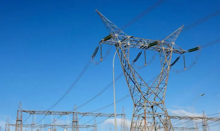 Consumidores poderão escolher fornecedores de energia e mercado livre avança no Brasil