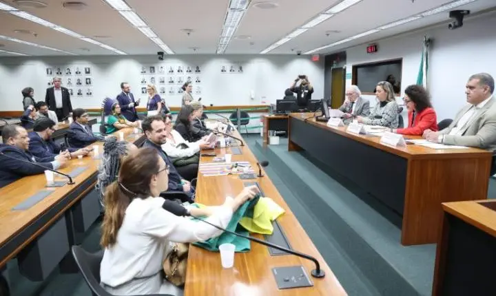 Especialistas defendem fortalecimento das ouvidorias externas das defensorias públicas