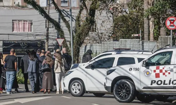 Julgamento de policiais acusados pela morte de delator do PCC inicia em Guarulhos