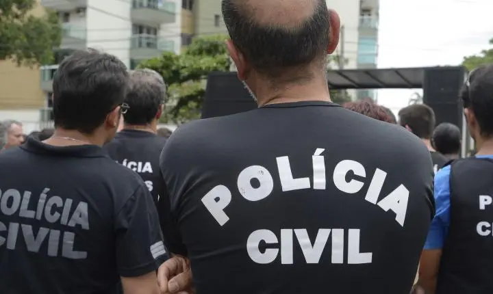 Operação investiga deputado Val Ceasa por suposta ligação com facção criminosa no Rio