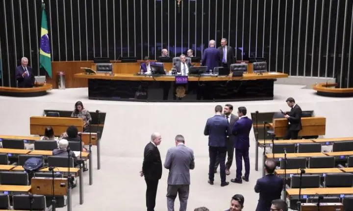 Câmara dos Deputados analisa acordo do Mercosul para proteger mulheres