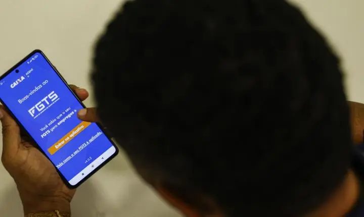 Desenrola 2.0 impulsiona 1,4 milhão de acessos ao aplicativo do FGTS para renegociação de dívidas