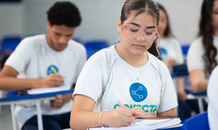 Estudantes em João Pessoa alcançam destaque na Redação do Enem