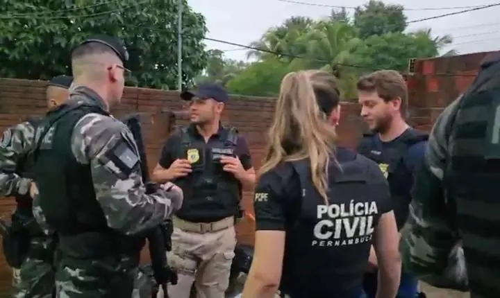 Dois suspeitos de homicídios e ligação com facção criminosa são presos em operação na Paraíba