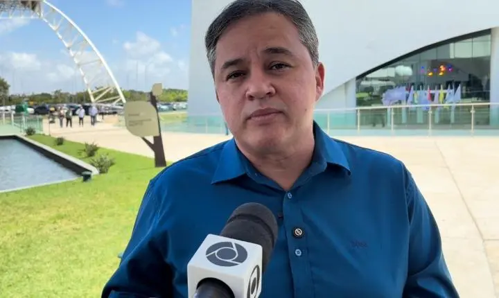Efraim Filho propõe corte de impostos para microempreendedores em João Pessoa