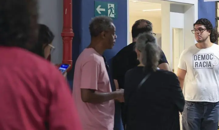 Saiba até que horas votar nas Eleições Gerais deste domingo em todo o país