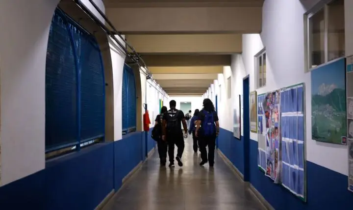 Gestores de escolas enfrentam dificuldades no combate à violência escolar