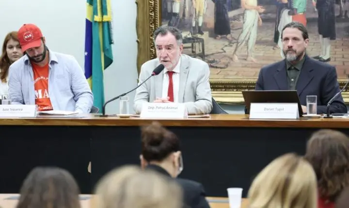 Especialista pede suspensão de licenciamento para exploração de terras raras em Minas Gerais