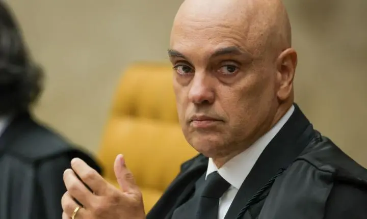 Ministro Fachin autoriza AGU a atuar na defesa de Alexandre de Moraes em processo nos EUA