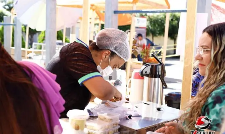 Feira impulsiona economia, destaca mulheres empreendedoras e fortalece identidade de Bom Jesus