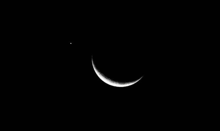 Planetas alinhados com a Lua podem ser vistos a olho nu em todo o país