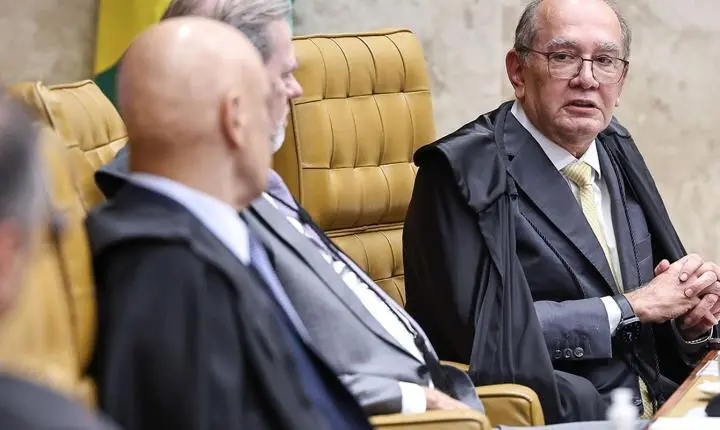 Gilmar Mendes pede ao STF acesso integral aos dados do celular de Vorcaro