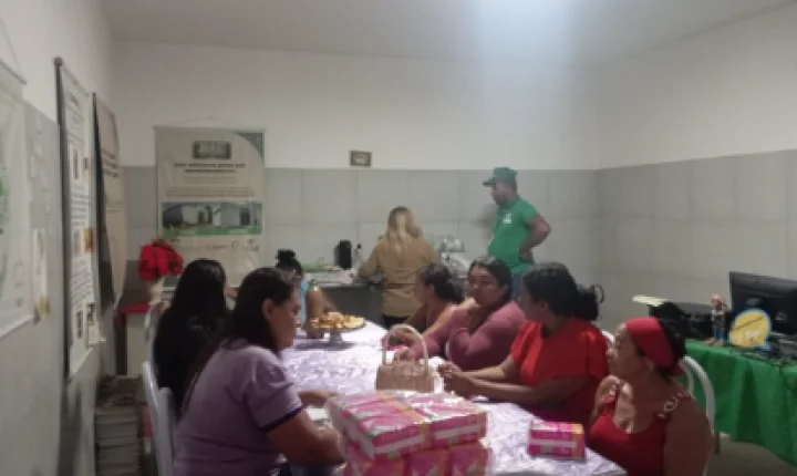 gosto Lilás mobiliza Cajazeiras com ações de conscientização e entrega de absorventes no bairro São Francisco