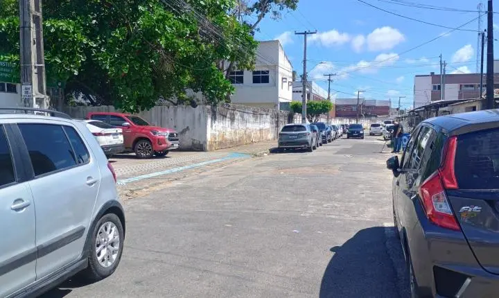Homem é baleado perto de local de votação em João Pessoa