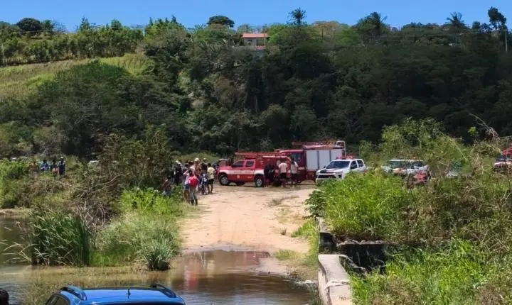 Homem morre após carro cair em açude em grave acidente na Paraíba