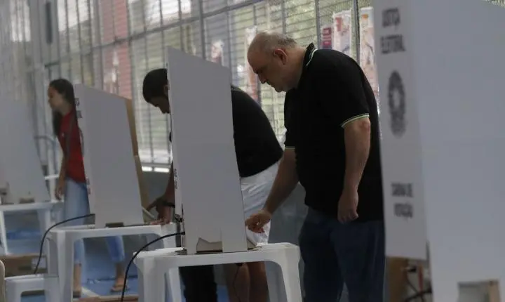 Saiba quem são os eleitores com prioridade na fila de votação no dia da eleição