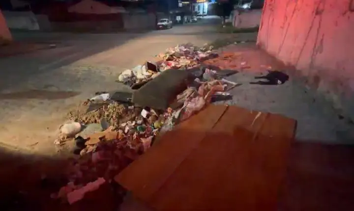 Incêndio atinge casa no centro de Campina Grande nesta sexta-feira