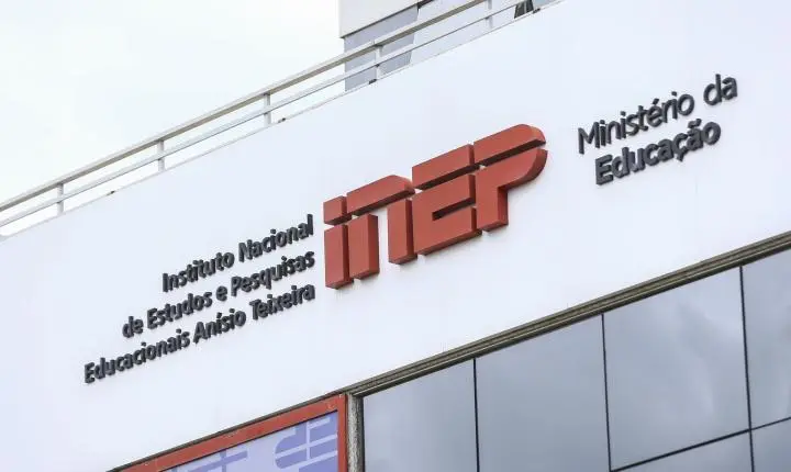 Inep abre seleção de certificadores para provas de 2026