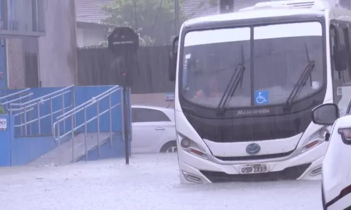Inmet emite alertas de chuvas intensas para o fim de semana na Paraíba