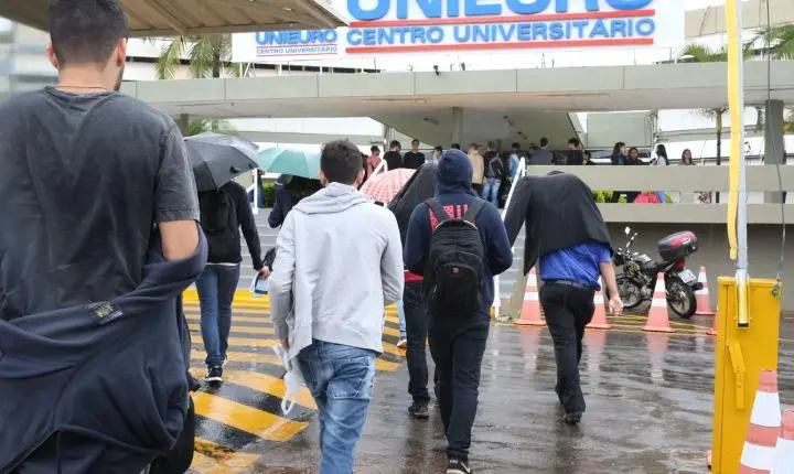 Prazo para inscrição no processo seletivo do Fies 2026 termina nesta quinta-feira