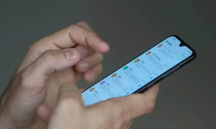 Liberar internet móvel nas eleições pode colapsar rede, alerta Anatel ao STF