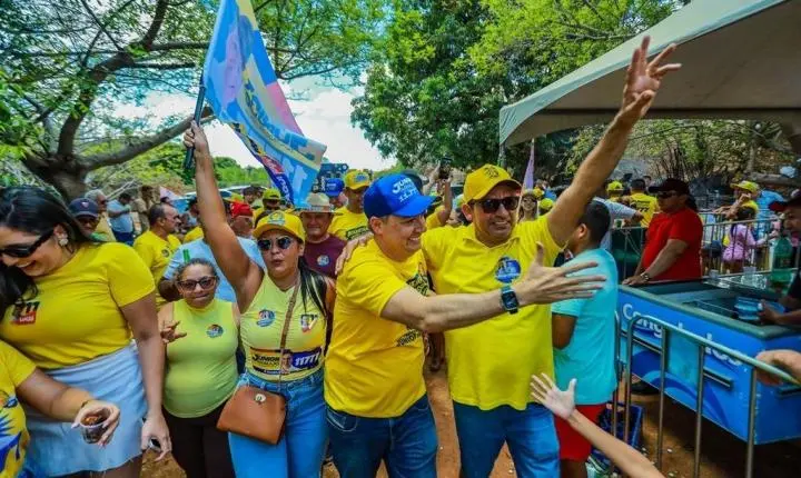 Júnior Araújo participa de mobilização em Boqueirão e carreata em Sousa ao lado de Lucas, João e Nabor