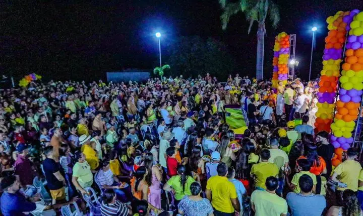 Júnior Araújo participa de plenária em Coremas e debate prioridades do município com população
