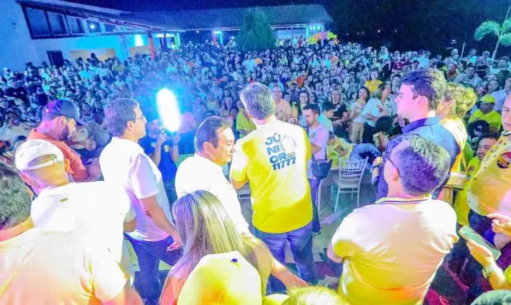 Júnior Araújo participa de plenária em Coremas e debate prioridades do município com população