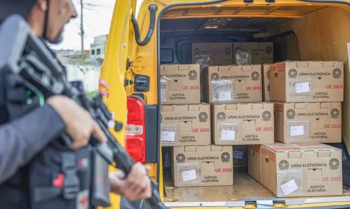 Justiça Eleitoral conclui preparação de urnas eletrônicas para o pleito