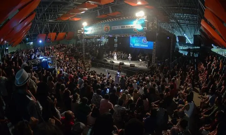 Lily Sanfoneira conquista o 9º Festival de Música da Paraíba com 'A Saída Perfeita'