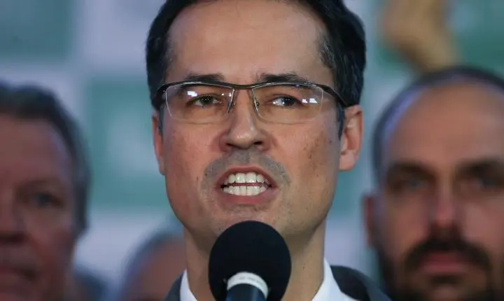 Maioria do TSE vota para manter suspensão da campanha de Deltan ao Senado