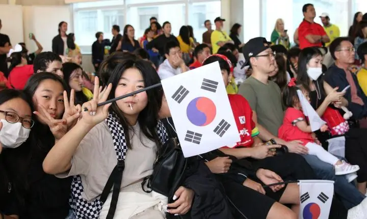 MEC Idiomas lança curso gratuito de coreano com foco no alfabeto hangul