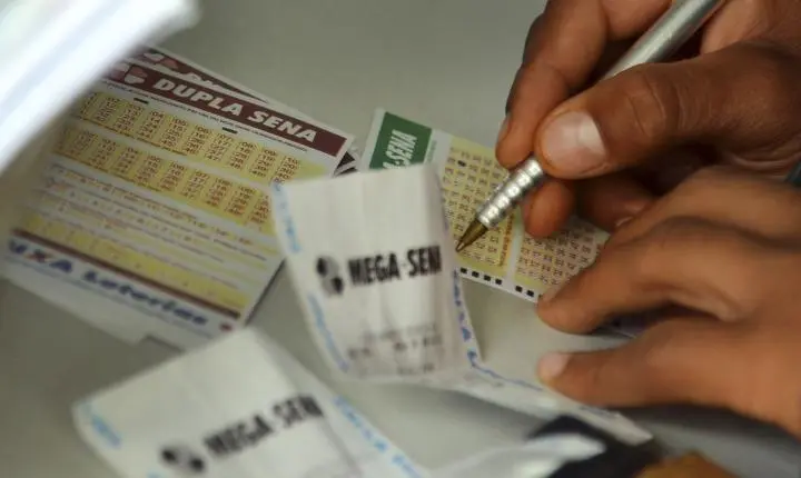 Mega-sena acumula e sorteia prêmio de R$ 85 milhões neste domingo