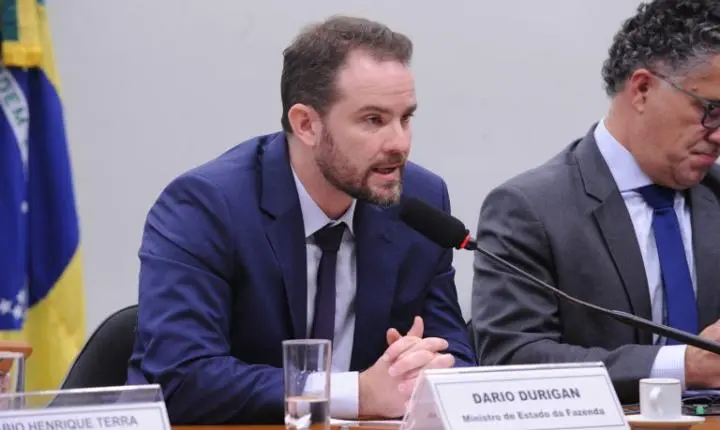 Redução da jornada de trabalho é defendida pelo Ministério da Fazenda para combater desigualdades