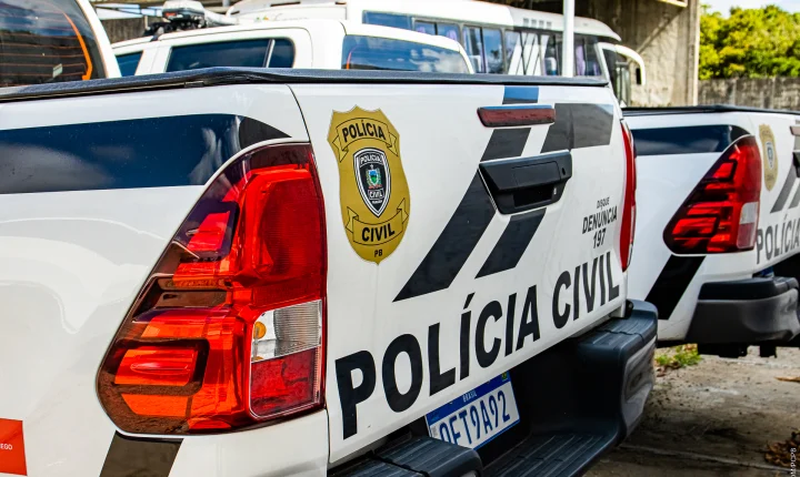 Operação Salvaguarda prende três suspeitos e cumpre mandados na Paraíba