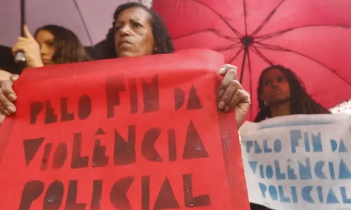 Organizações lançam documento sobre as chacinas na Favela Nova Brasília