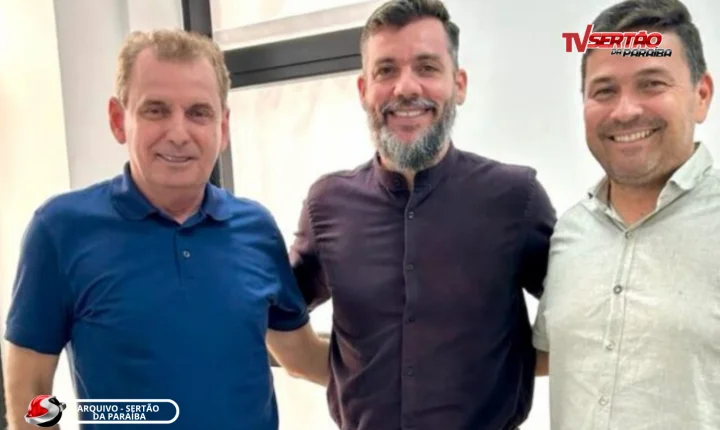 Parlamentar sertanejo intermedia reunião estratégica entre gestão municipal e Secretaria de Planejamento do Estado para viabilizar projetos estruturantes.