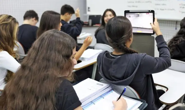 Pé-de-meia: nascidos em março e abril recebem nesta terça