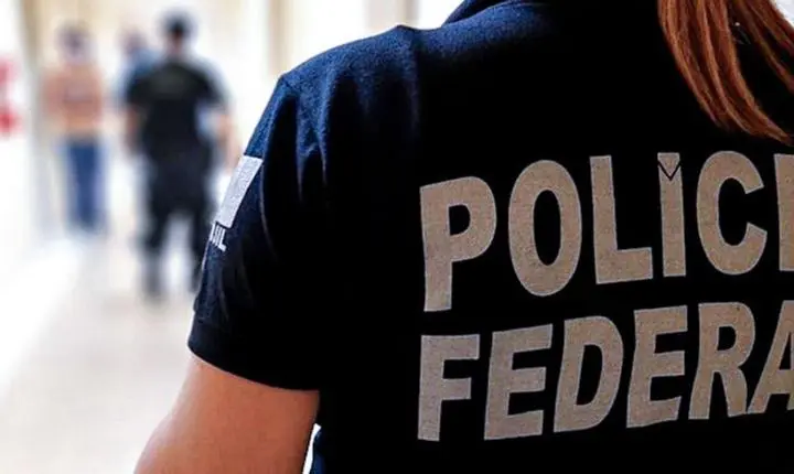 PF combate fraudes no registro de armas para CACs no Rio e ES