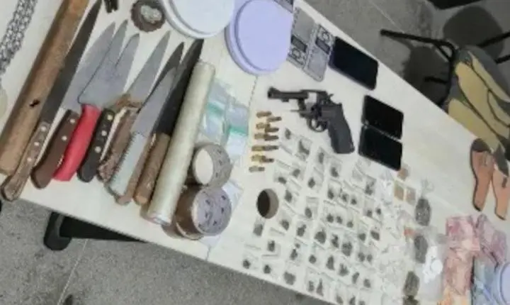 PM apreende arma, munições e drogas em ações realizadas em três bairros de Cajazeiras