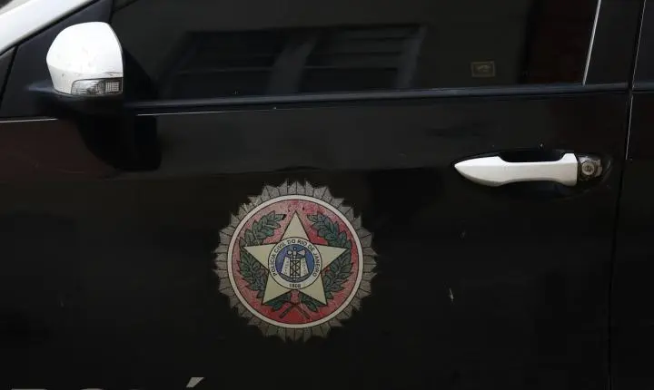 Polícia do Rio faz operação contra agentes ligados ao Comando Vermelho